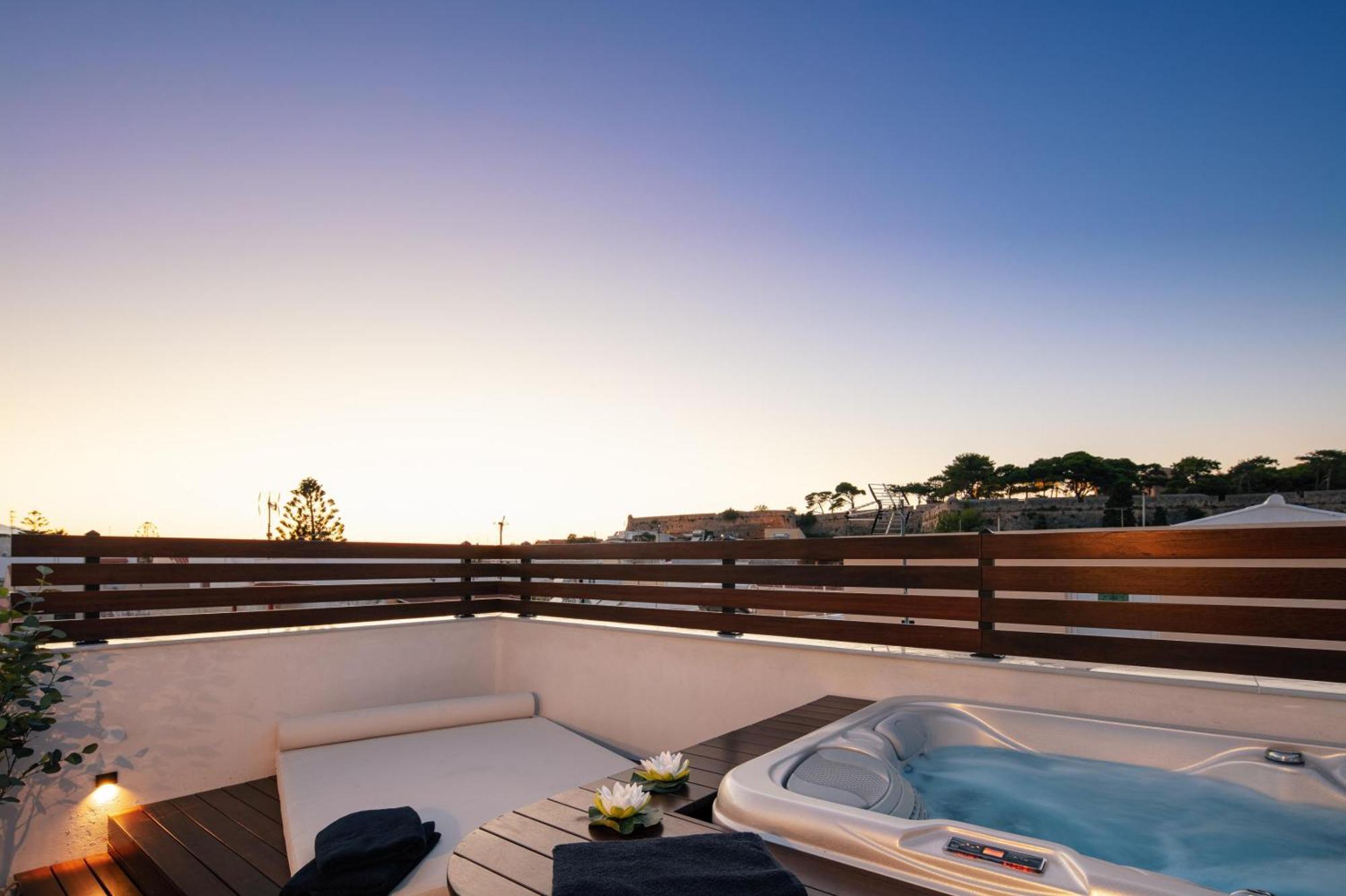 Le Bijou Luxury Suites Rethymno Εξωτερικό φωτογραφία
