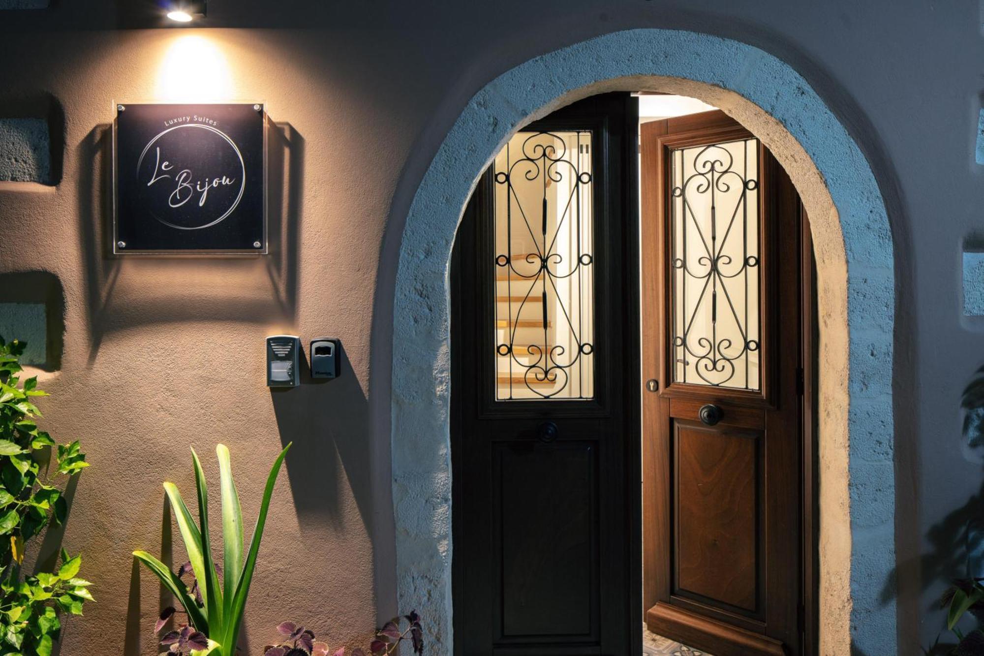 Le Bijou Luxury Suites Rethymno Εξωτερικό φωτογραφία